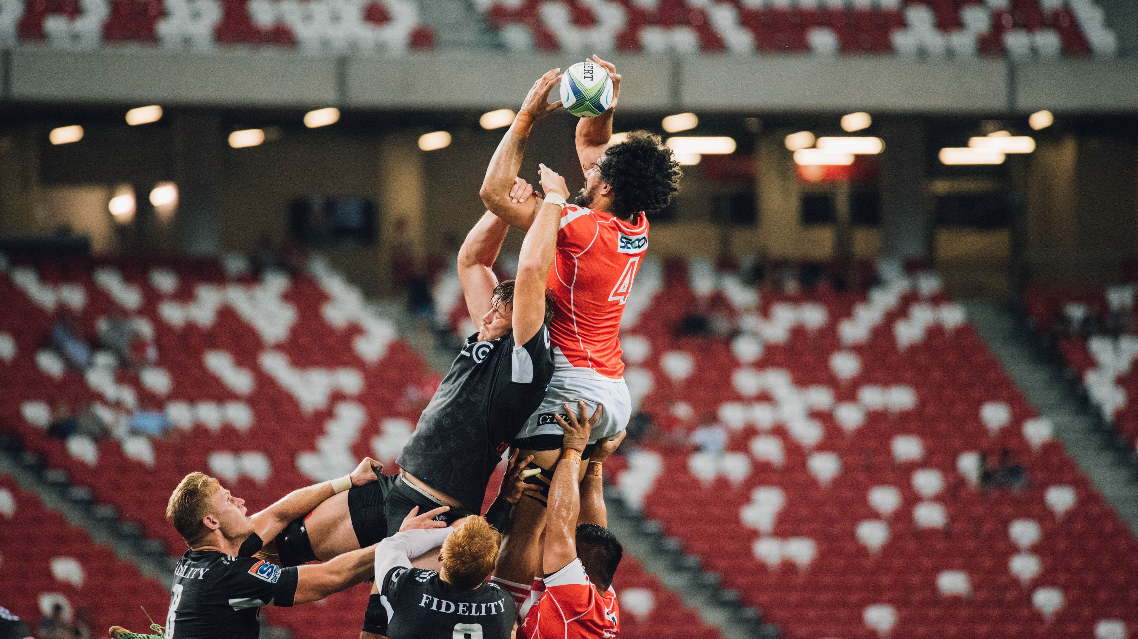 JackeyLove官方宣布领先优势明显新规，TL引发争议！观众掌声雷动